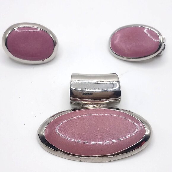 Vintage Clip-On Earrings Pendant Set Silver Tone Metal Purplish Pink Acrylic New - Picture 2 of 10
